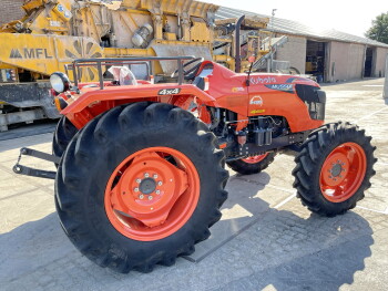 Gebruikte bouwmachine Kubota MU5501 Tractor